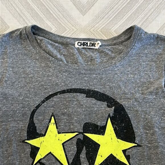 Chrldr Skull with Neon Yellow Stars Grey Tank Top - Picture 3 of 6